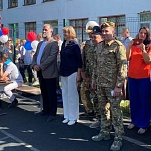 Ирина Рублевская побывала на праздничной линейке на Косой Горе